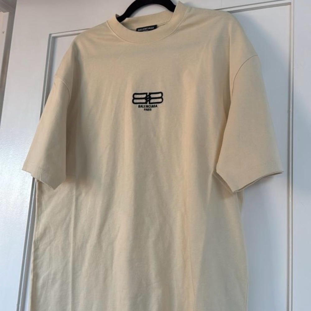 Balenciaga unisex Cream Logo T-Shirt